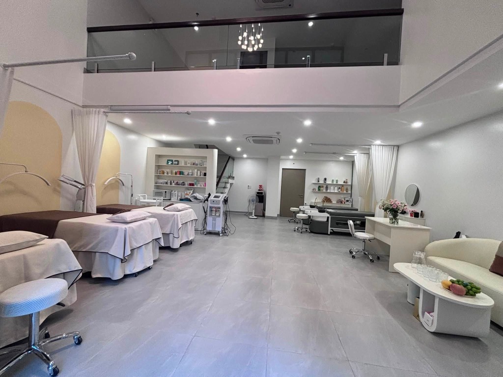 Khoảnh khắc chăm sóc tại Híp Spa